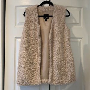 Faux fur cream vest